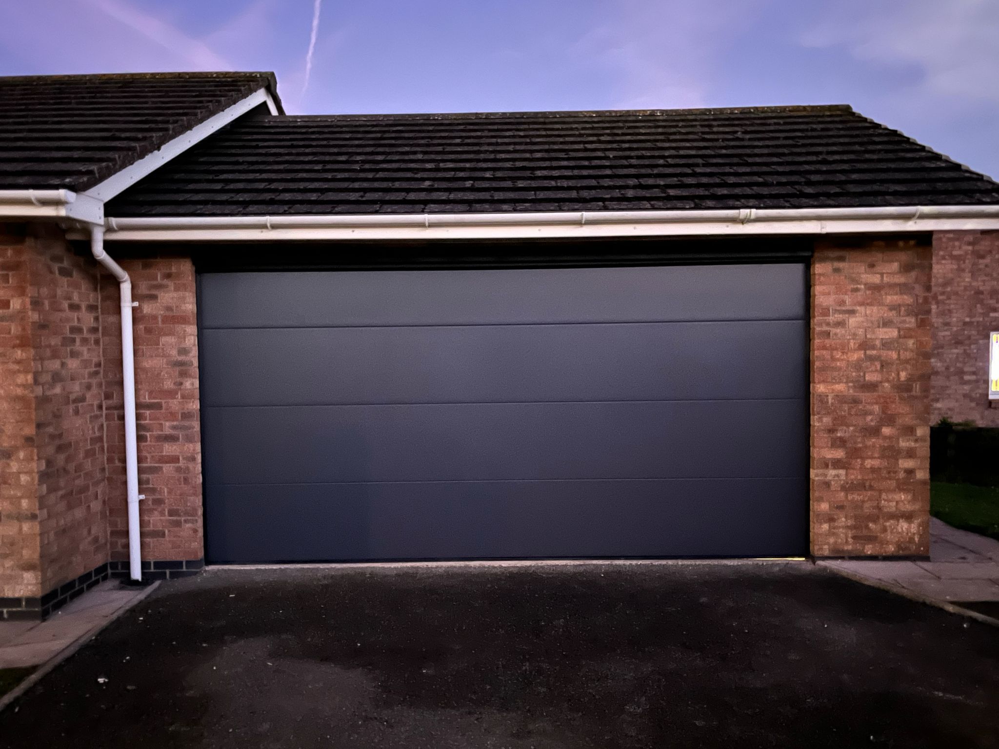 Anthracite Grey Sectional