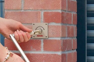 EXTERNAL MANUAL OVERRIDE