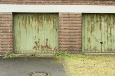 FREE REMOVAL AND DISPOSAL OF YOUR EXISTING GARAGE DOOR!